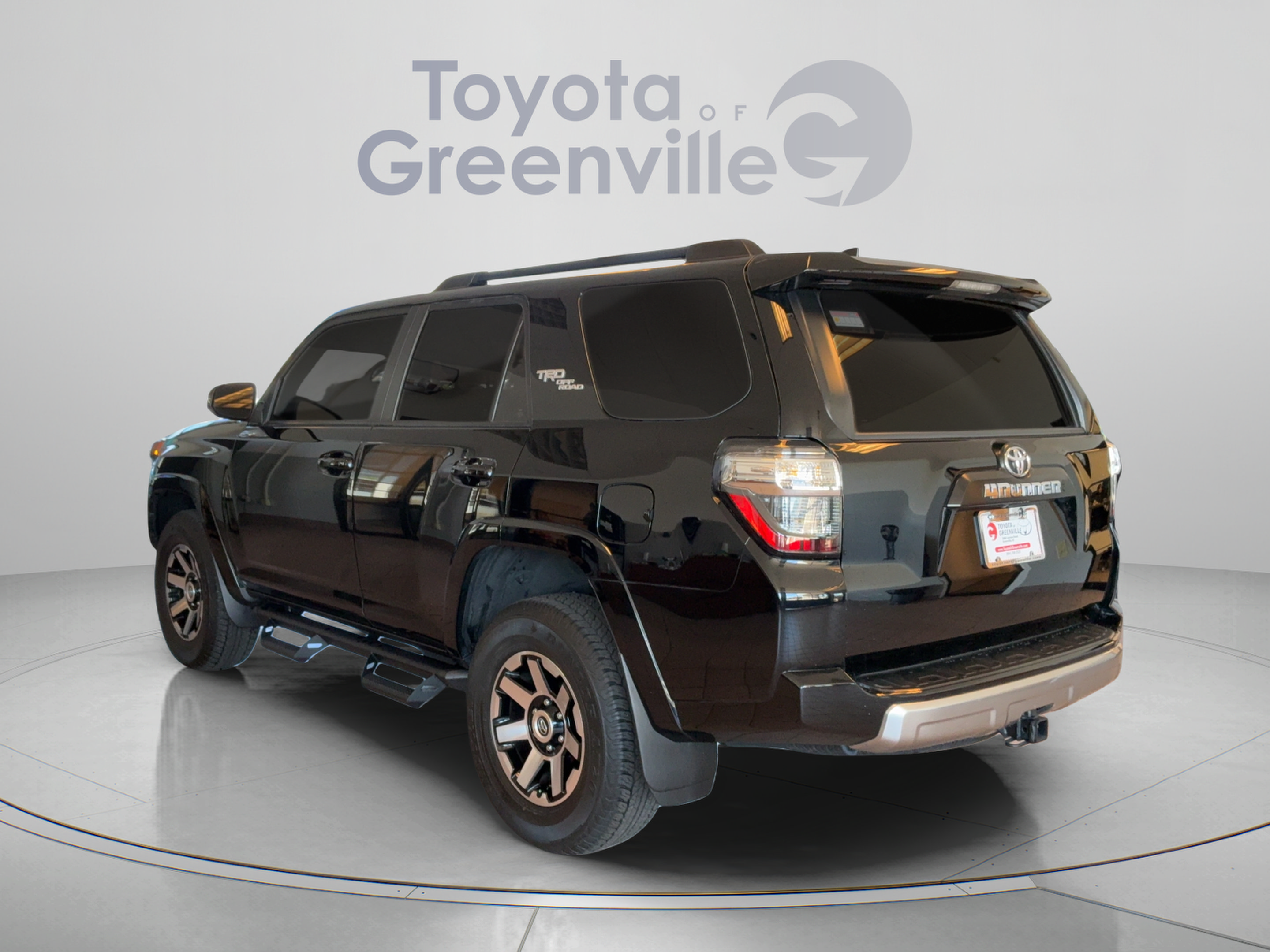 Certified 2023 Toyota 4Runner TRD Off-Road Premium w/ Moonroof Package AWD/4WD image 4