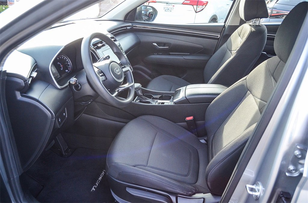 Certified 2023 Hyundai Tucson SE image 18
