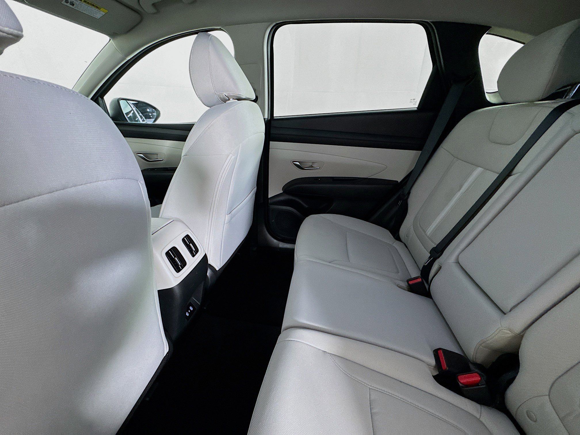 Used 2026 Hyundai Tucson SEL AWD/4WD image 43