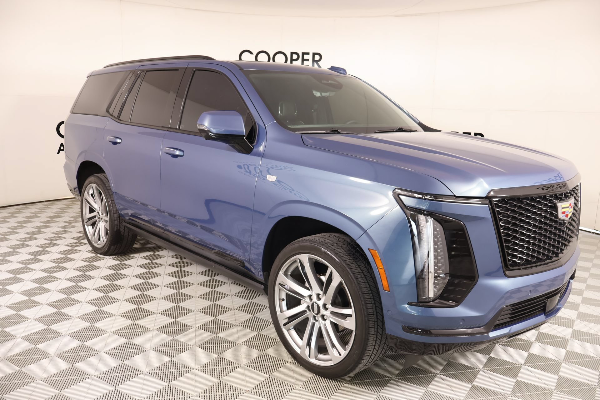 Used 2025 Cadillac Escalade Sport w/ Touring Package AWD/4WD image 1