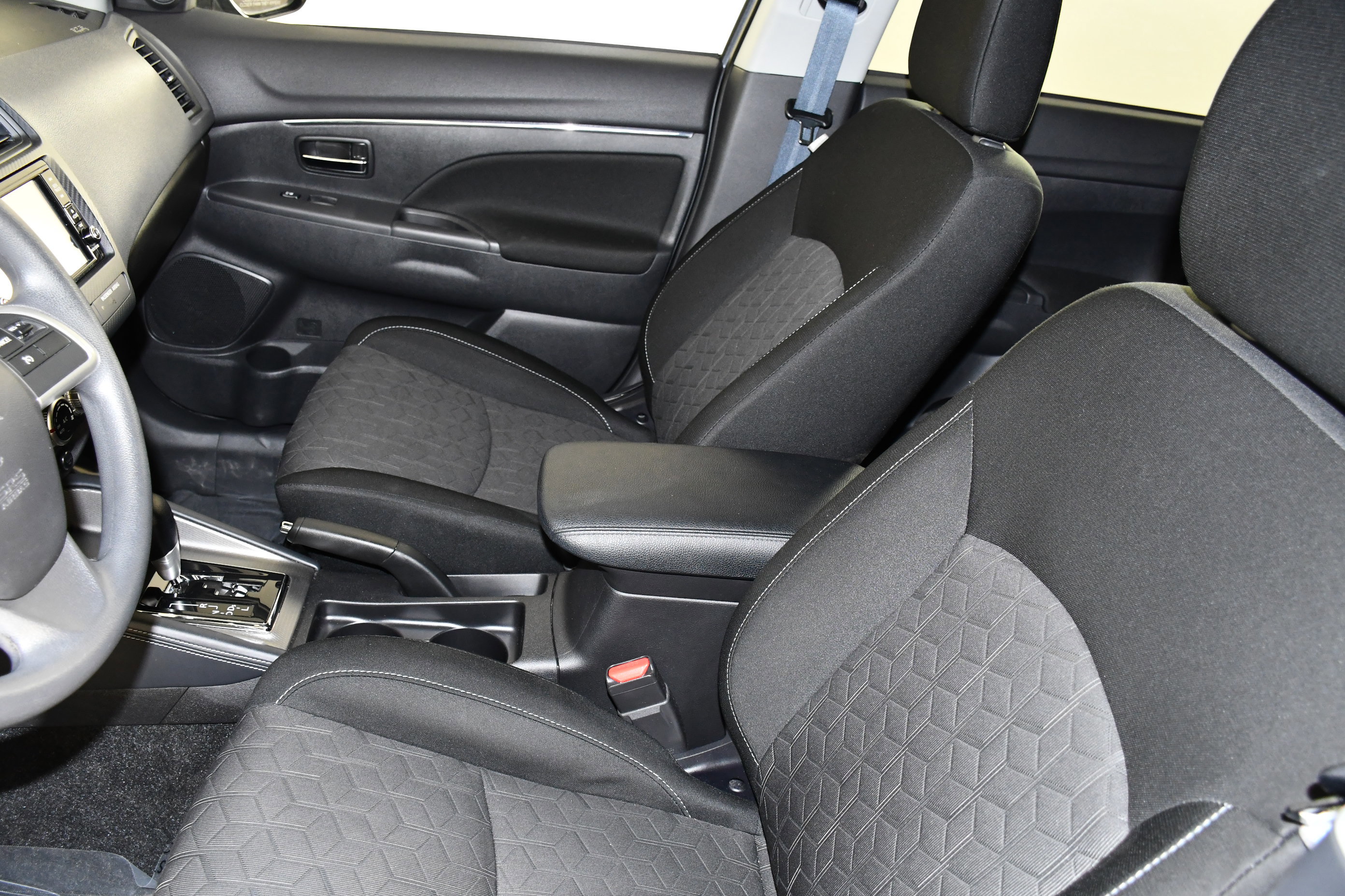 Used 2021 Mitsubishi Outlander Sport ES image 38