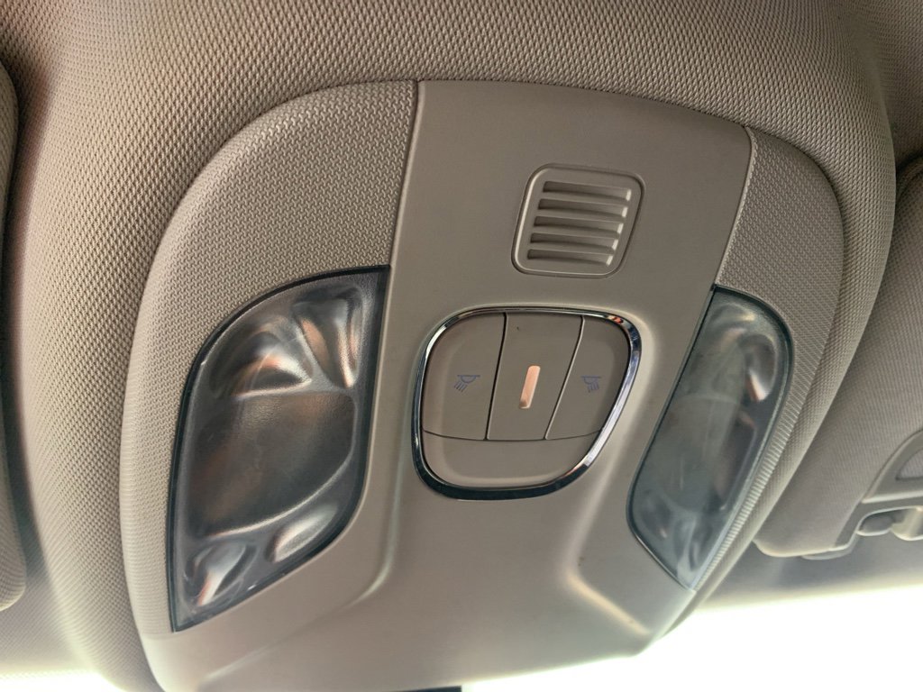 Used 2020 Jeep Compass Latitude image 27