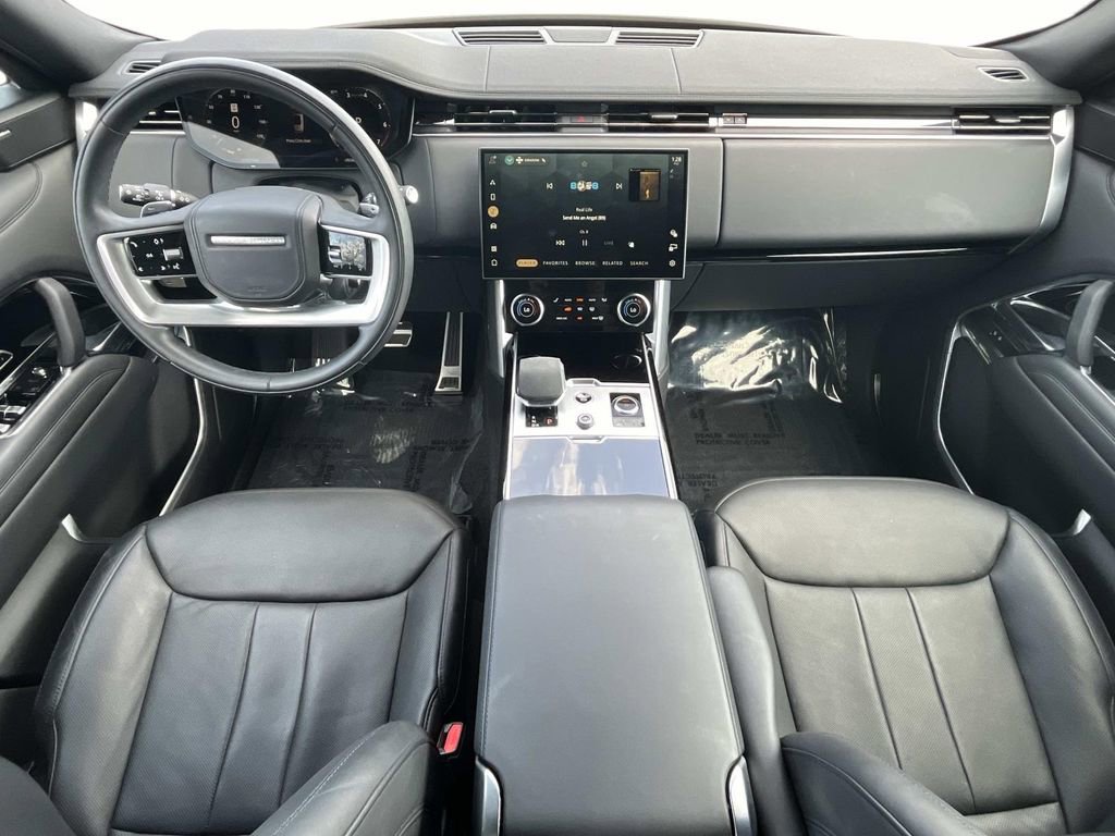 Used 2023 Land Rover Range Rover SE AWD/4WD image 9