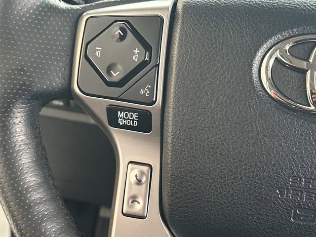 Used 2024 Toyota 4Runner Limited AWD/4WD image 19