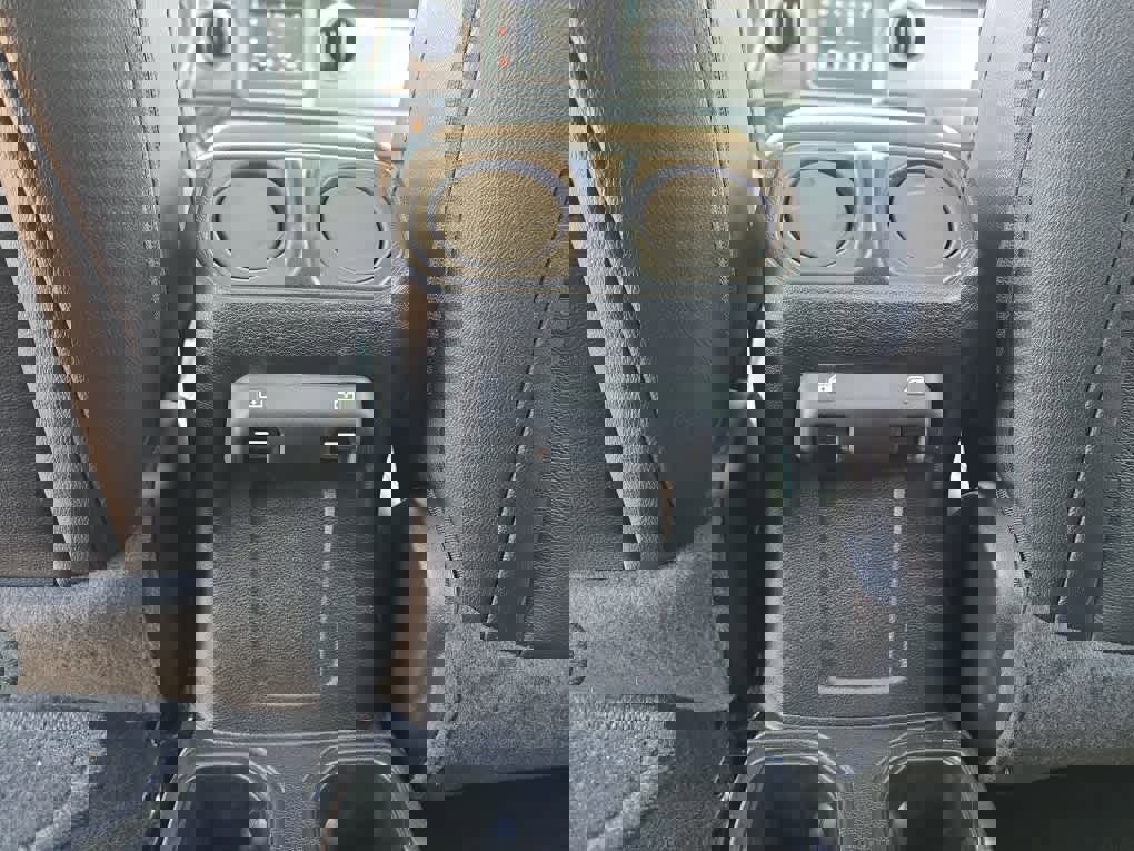 Used 2021 Jeep Gladiator Sport image 40