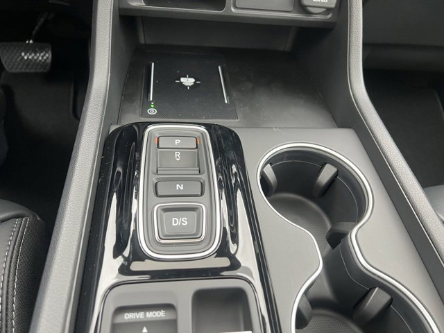 New 2025 Honda Pilot Touring image 24