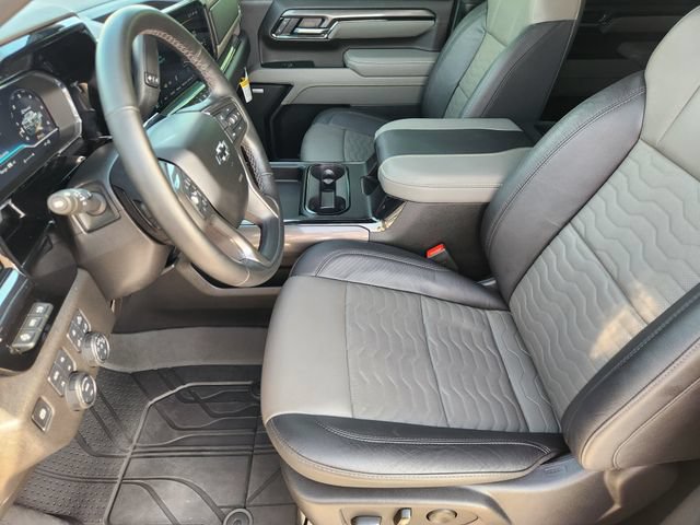 Certified 2025 Chevrolet Silverado 2500 ZR2 w/ Technology Package AWD/4WD image 13