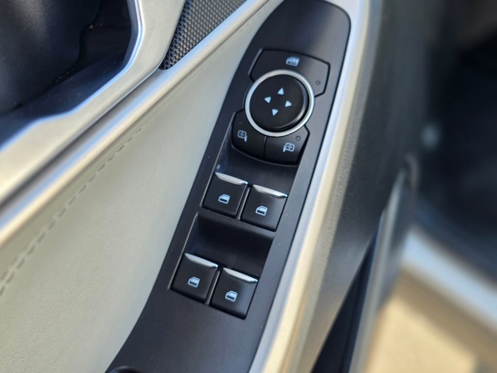 Used 2023 Ford Explorer XLT w/ Equipment Group 202A image 24