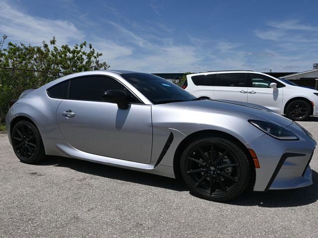Used 2022 Toyota GR86 Premium image 15