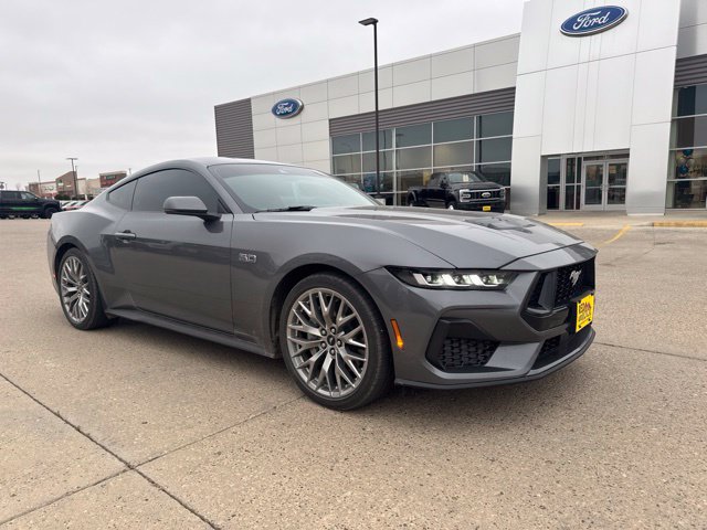 Used 2024 Ford Mustang GT Premium RWD image 7