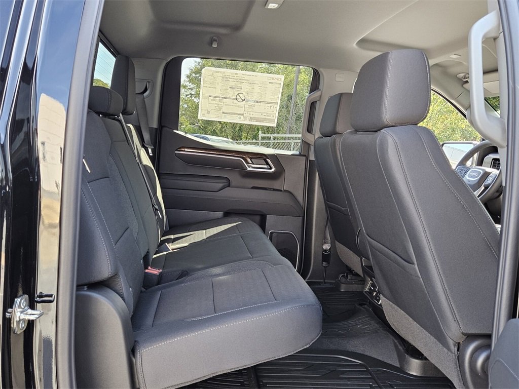 New 2026 GMC Sierra 1500 SLE image 12