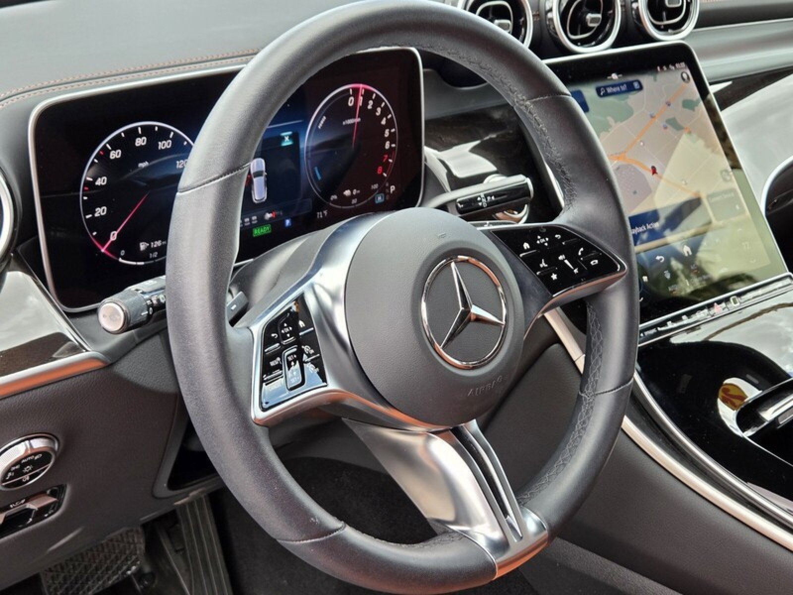 Certified 2025 Mercedes-Benz GLC 350e 4MATIC image 26