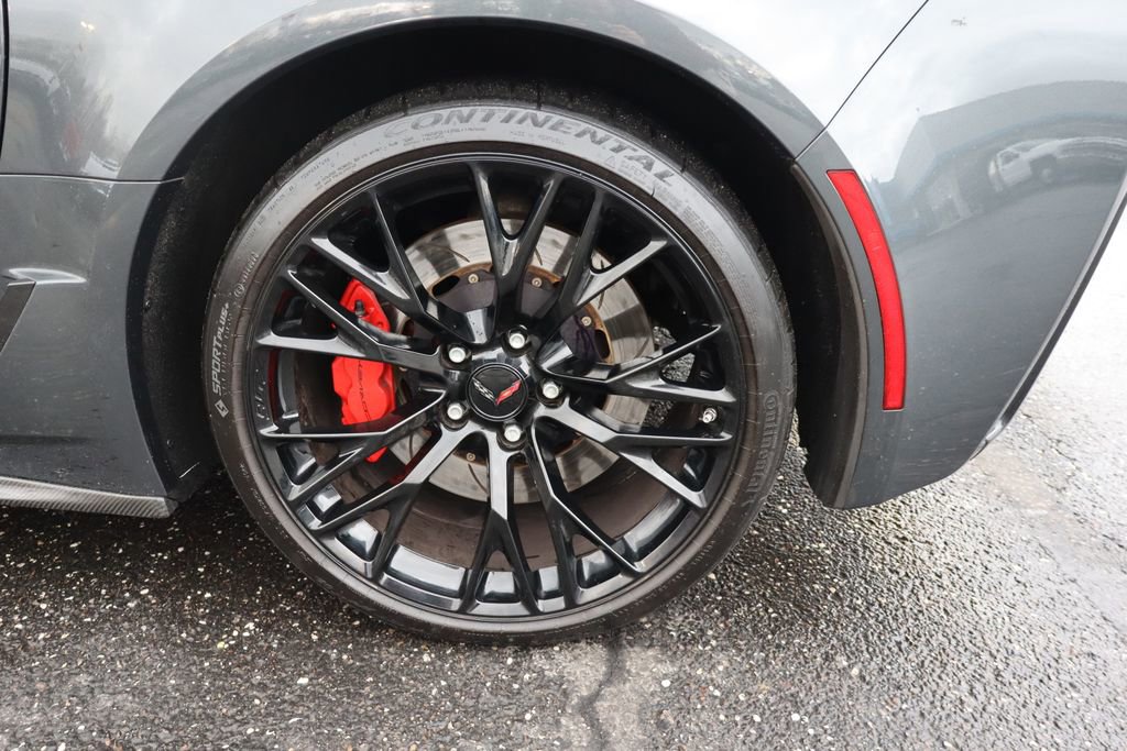 Used 2017 Chevrolet Corvette Z06 image 32