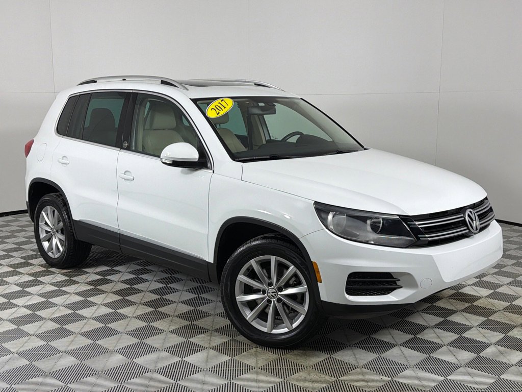 Used 2017 Volkswagen Tiguan Wolfsburg Edition image 2