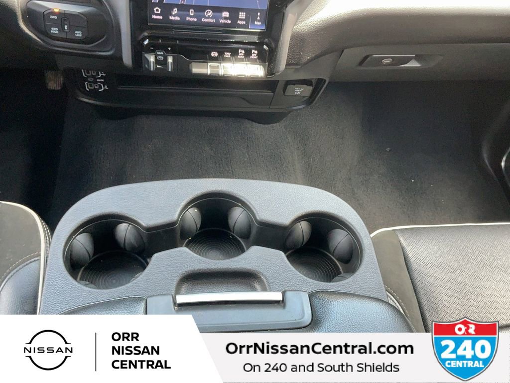 Used 2026 RAM 2500 Laramie AWD/4WD image 23