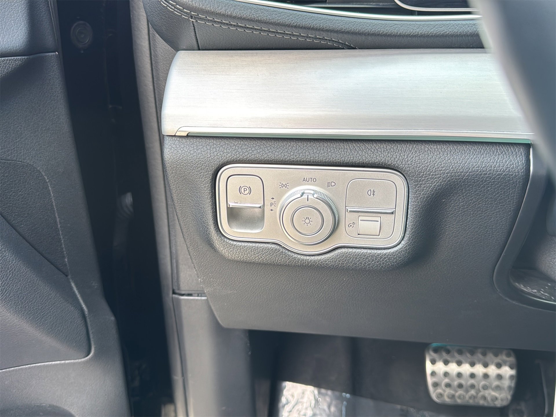 Used 2022 Mercedes-Benz GLS 450 GLS 450 image 23