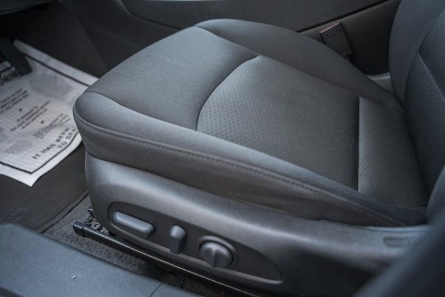 Used 2025 Chevrolet Malibu LT FWD image 38