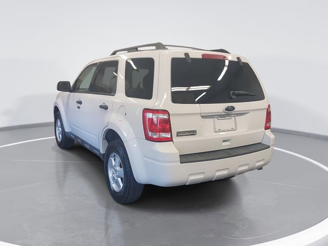 Used 2010 Ford Escape XLT image 5