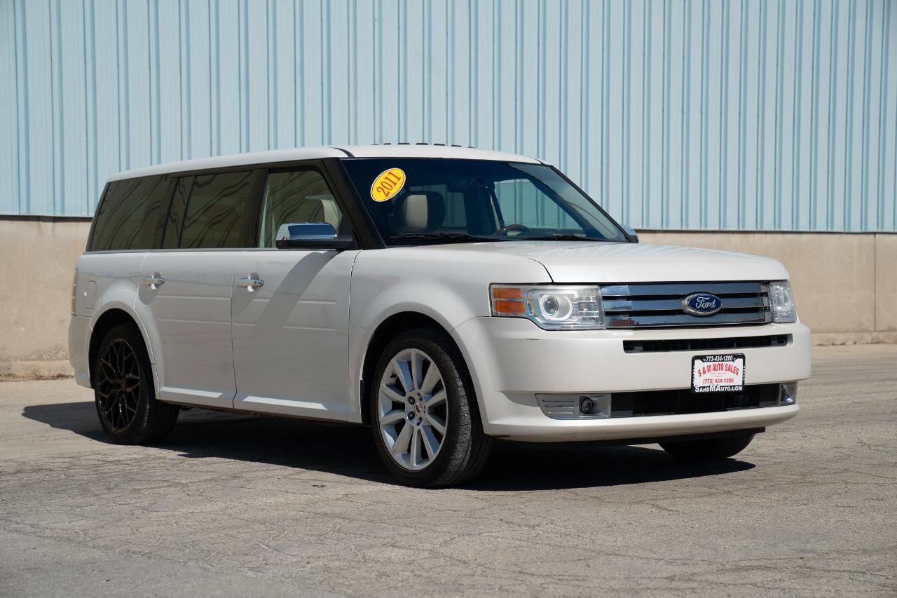 Used 2011 Ford Flex Limited w/ Rapid Spec Order Code image 5