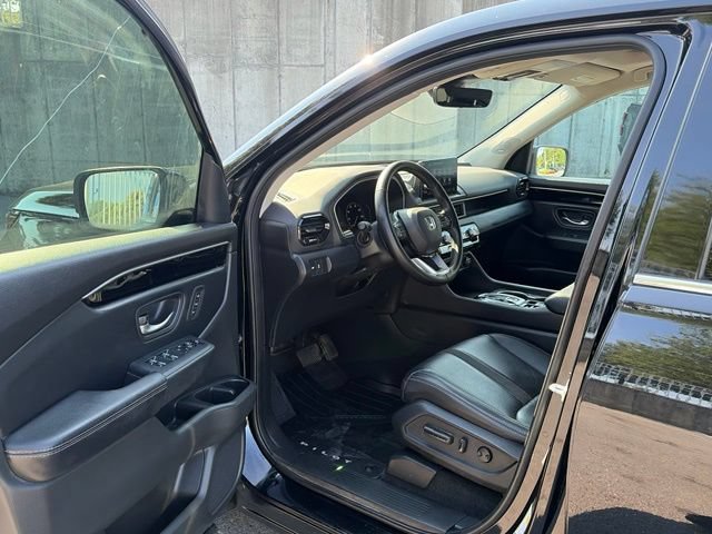 Used 2023 Honda Pilot Touring image 15