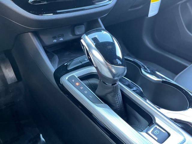 New 2026 Buick Envista Sport Touring FWD image 21
