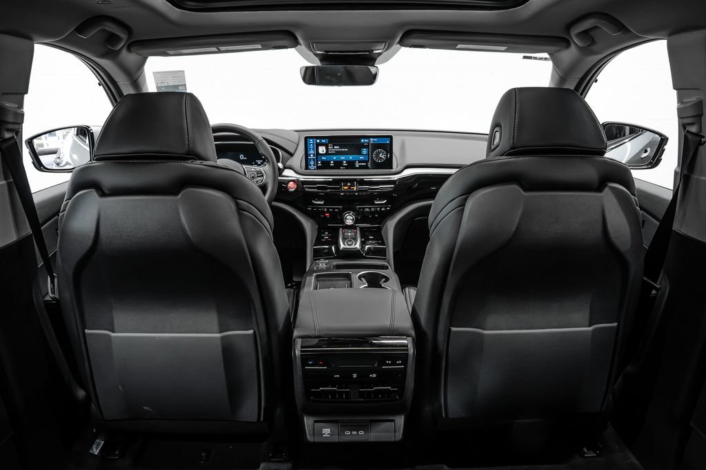 New 2026 Acura MDX SH-AWD image 18