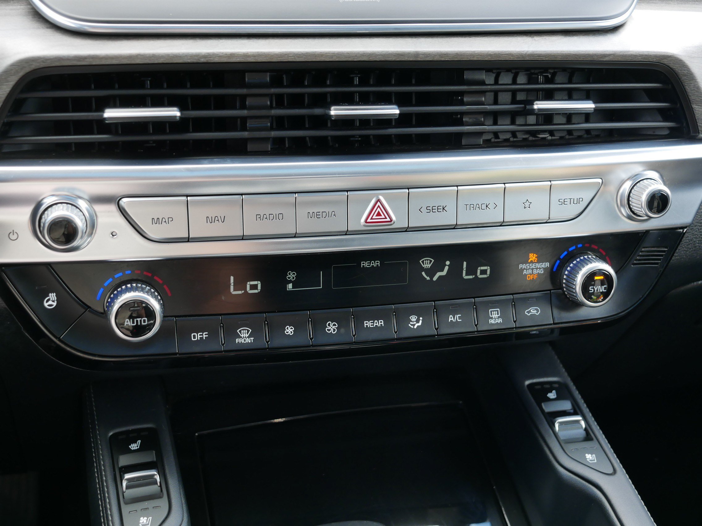 Used 2020 Kia Telluride EX AWD/4WD image 23