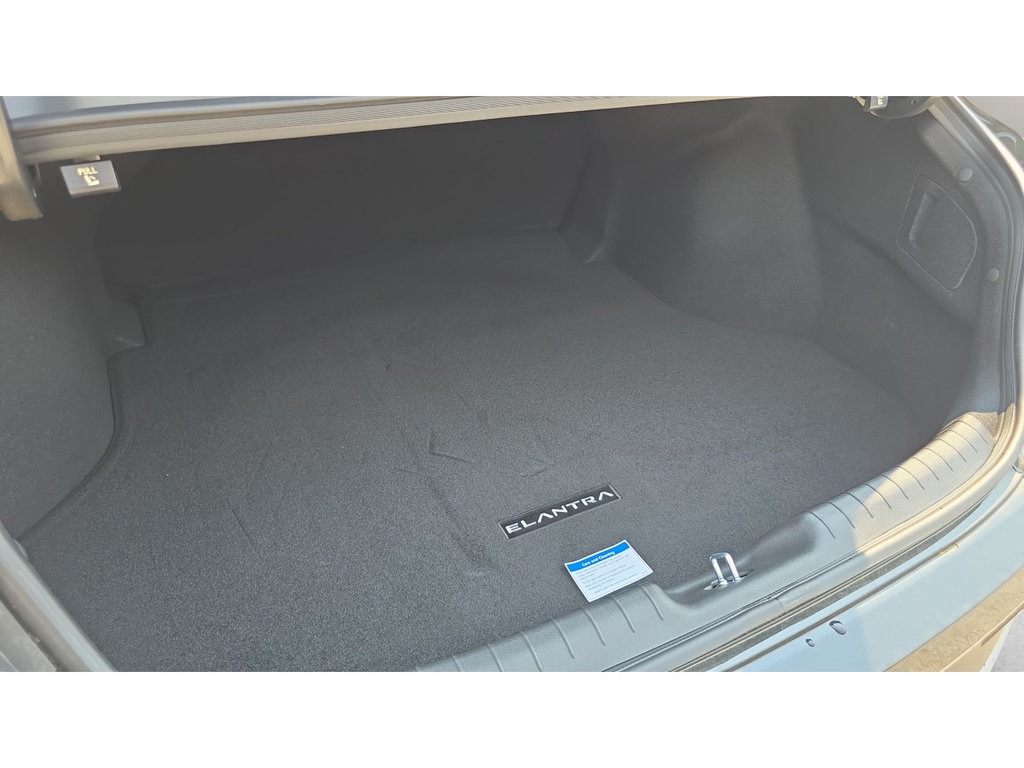 New 2026 Hyundai Elantra Sport FWD image 9