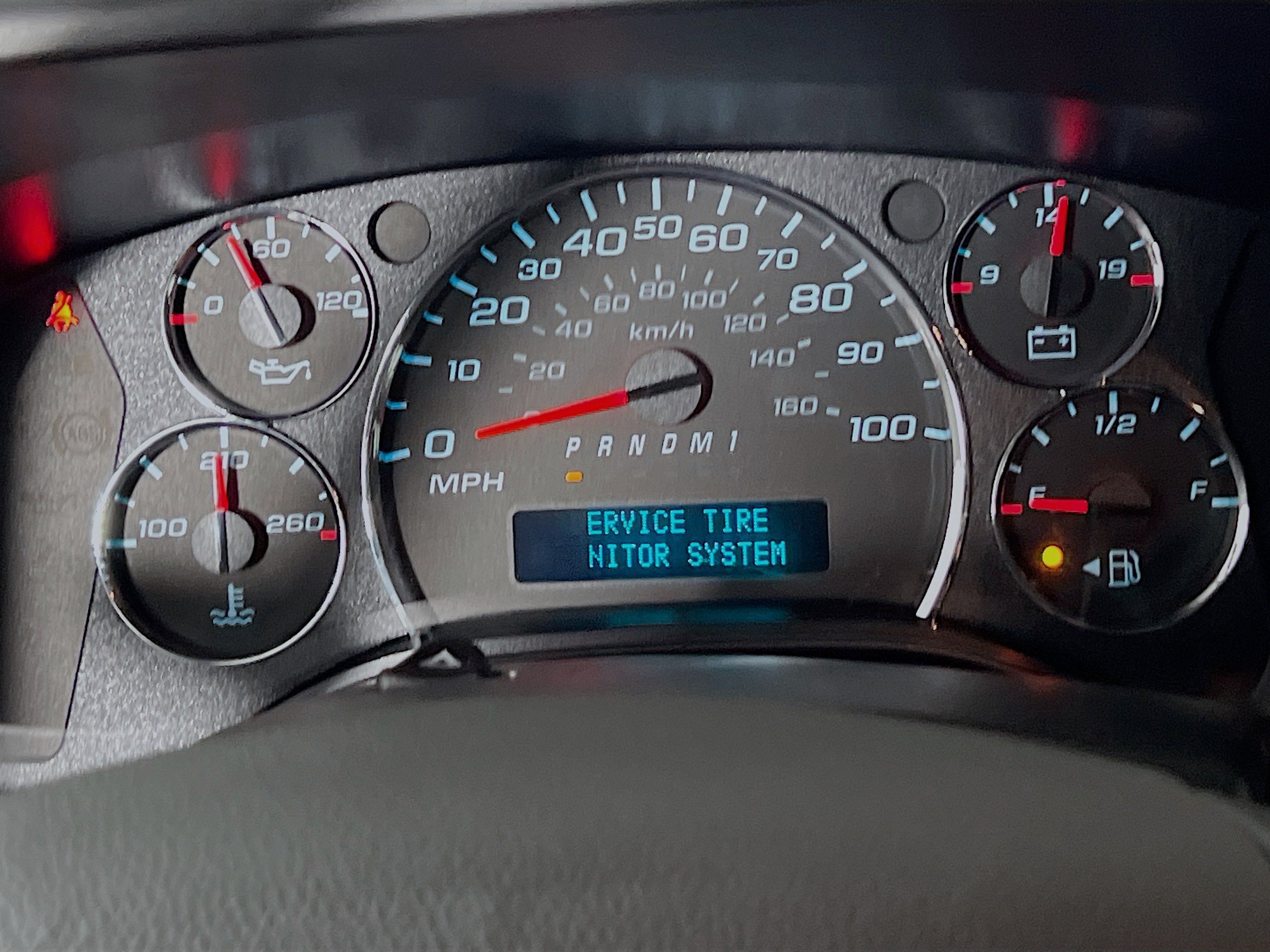 Used 2025 Chevrolet Express 2500 w/ Driver Convenience Package RWD image 18