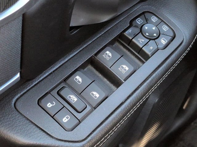 Used 2026 RAM 2500 Big Horn AWD/4WD image 22