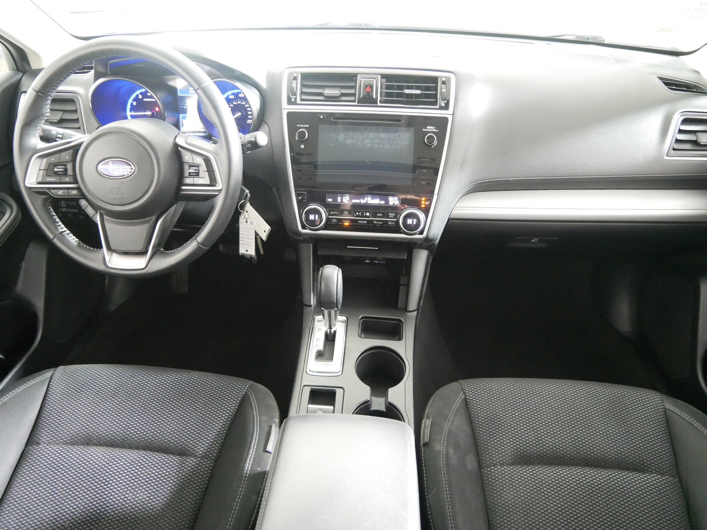 Used 2019 Subaru Outback 2.5i Premium image 10