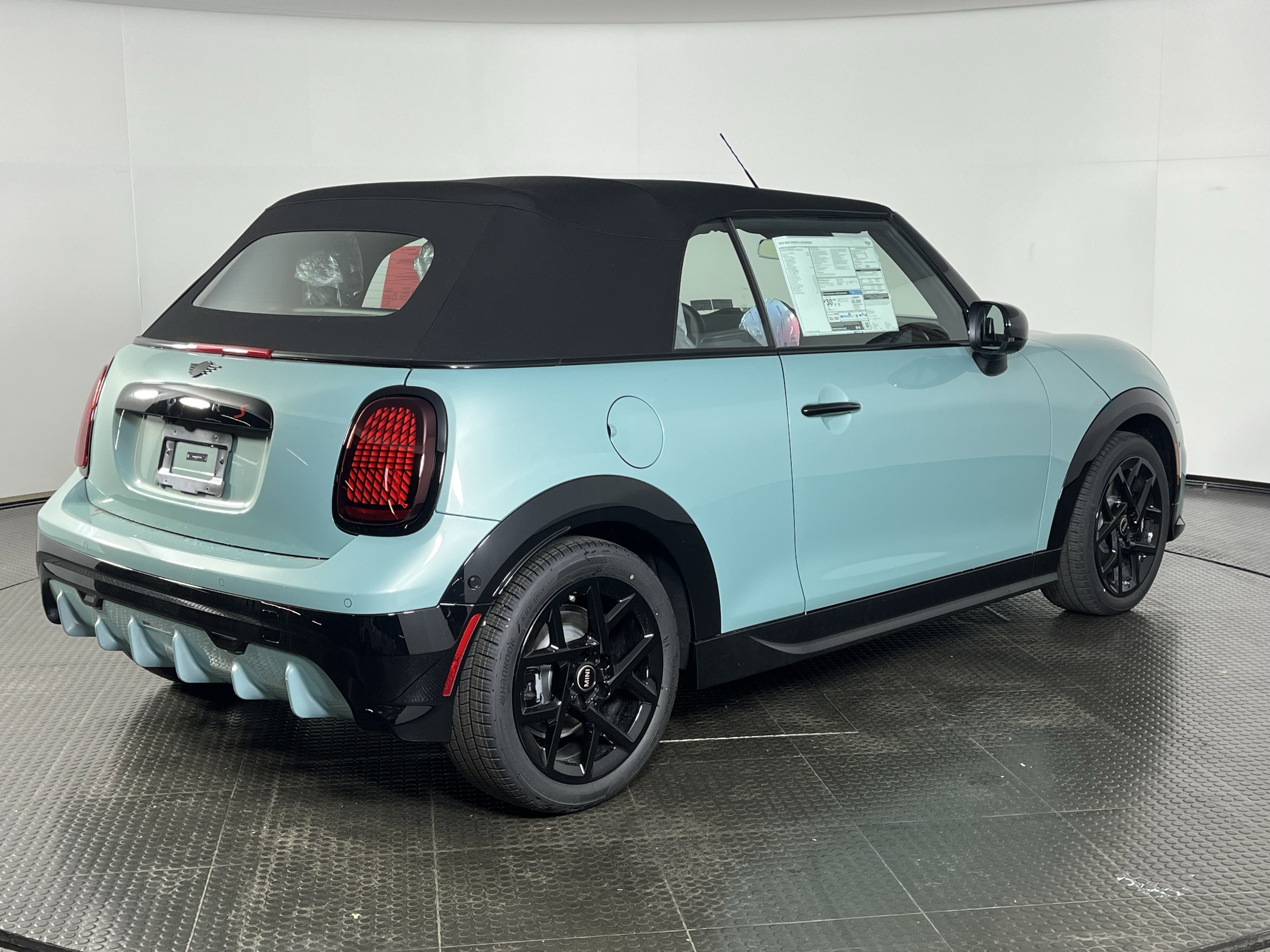 Used 2026 MINI Cooper S FWD image 8