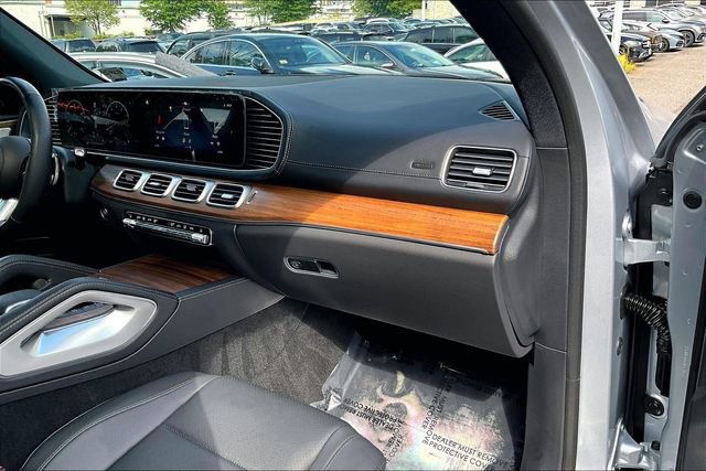 Certified 2025 Mercedes-Benz GLS 450 4MATIC w/ AMG Line Exterior image 15