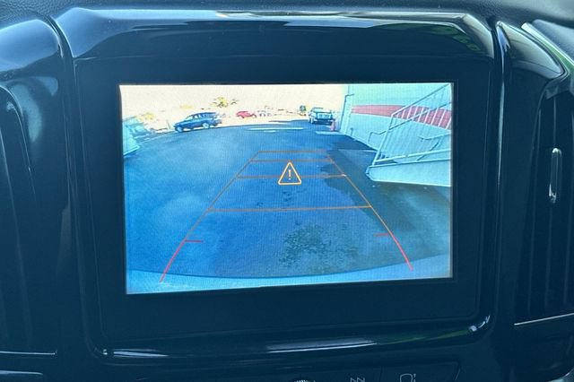 Used 2019 Chevrolet Traverse LT image 24