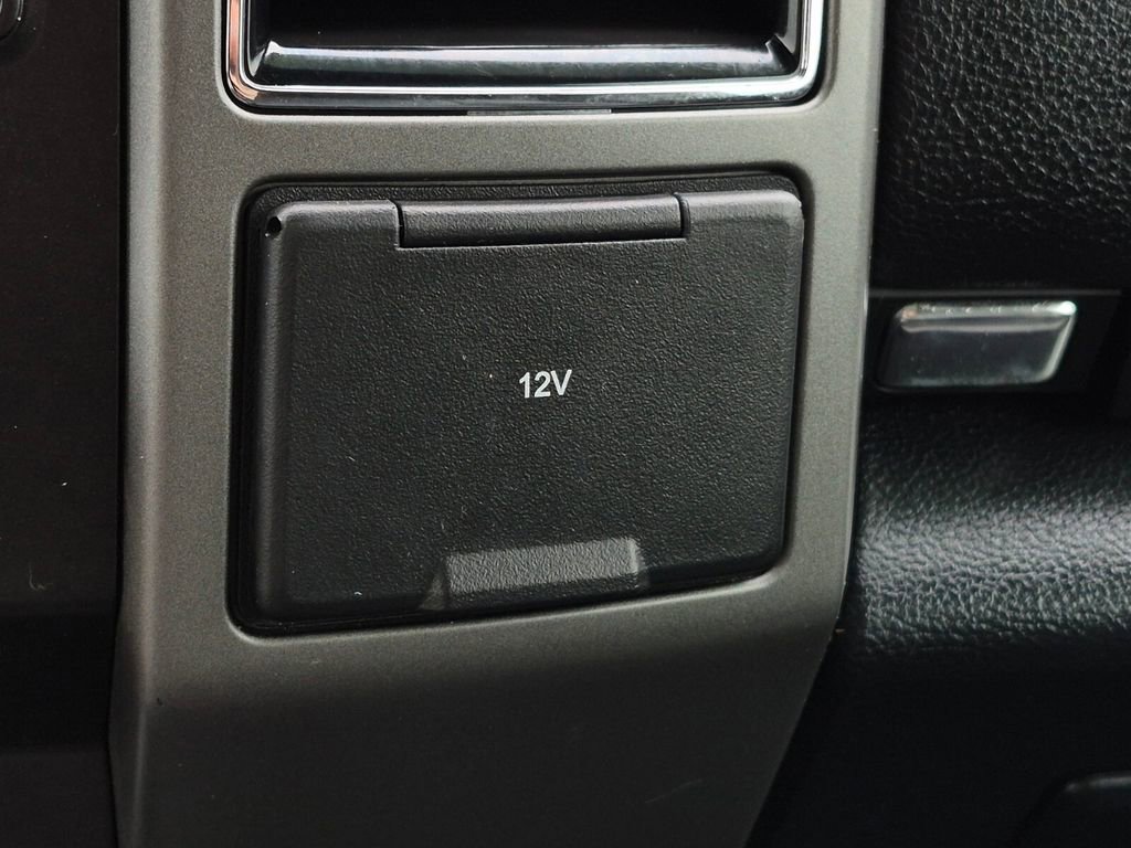 Used 2021 Ford Expedition XLT RWD image 29