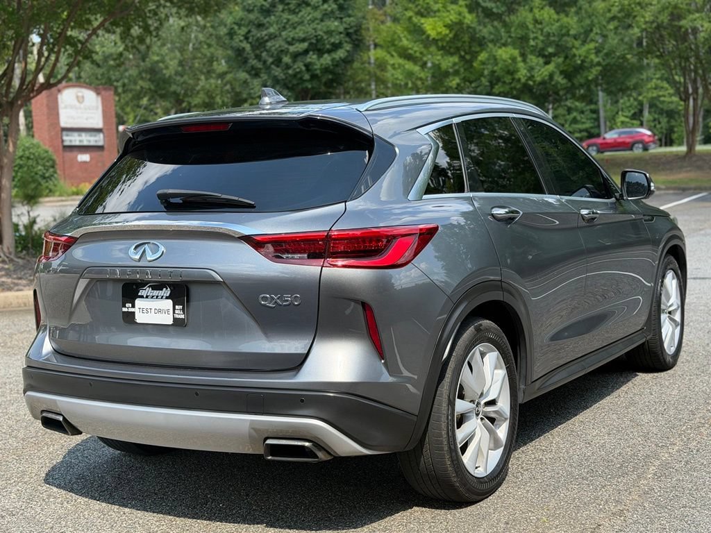 Used 2019 INFINITI QX50 Essential w/ Premium Heat Package FWD image 5