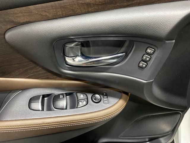 Certified 2024 Nissan Murano Platinum w/ Cargo Package AWD/4WD image 10