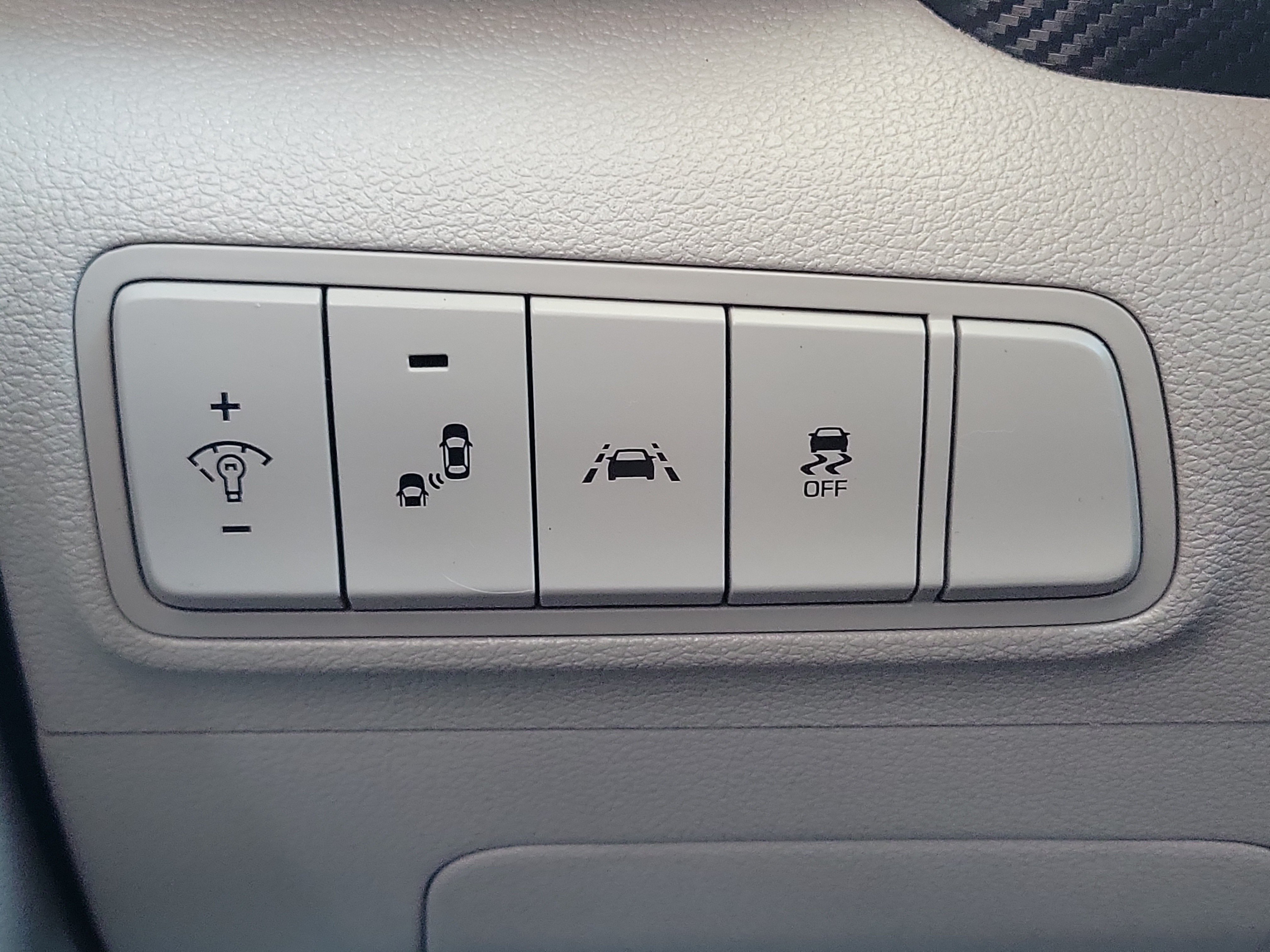 Certified 2021 Hyundai Tucson Value FWD image 19