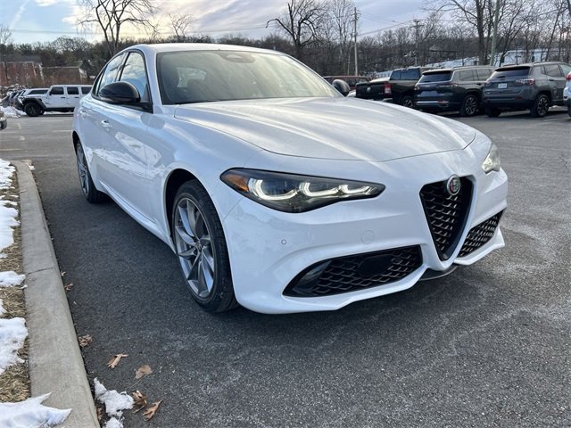 New 2026 Alfa Romeo Giulia Base w/ Driving Assist Package image 2