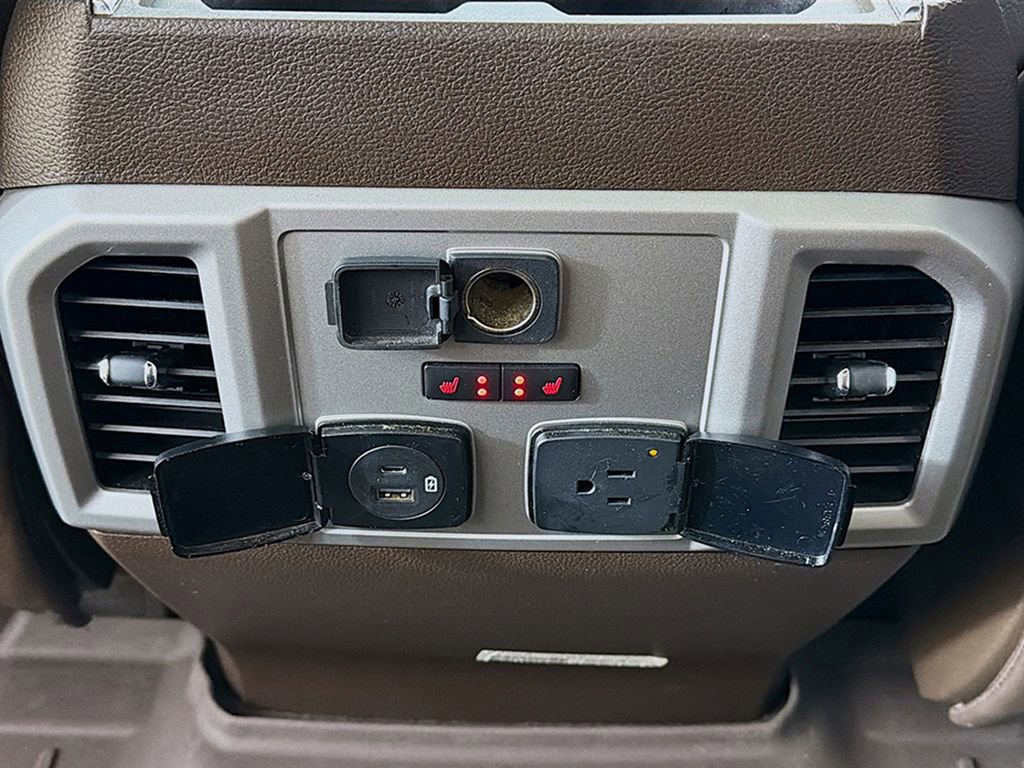 Used 2022 Ford F350 King Ranch image 40