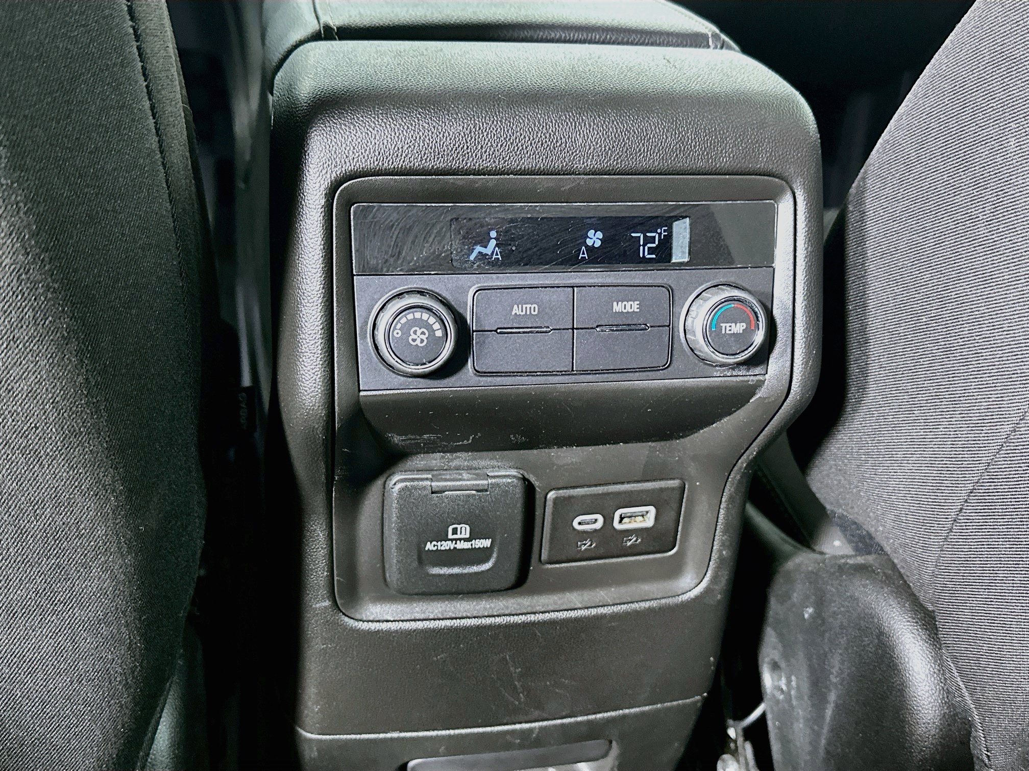 Used 2023 GMC Acadia SLE w/ Driver Convenience Package FWD image 24
