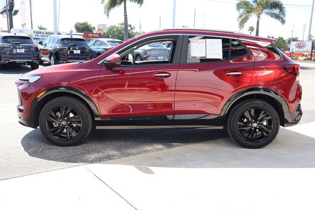 Used 2024 Buick Encore GX Sport Touring AWD/4WD image 5