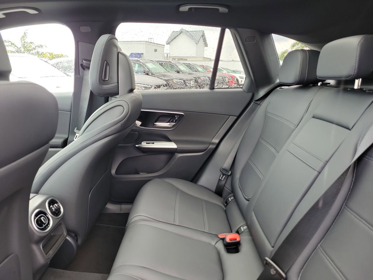 New 2026 Mercedes-Benz GLC 350e 4MATIC image 12