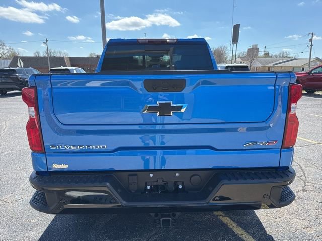 Used 2025 Chevrolet Silverado 1500 ZR2 w/ Technology Package image 6