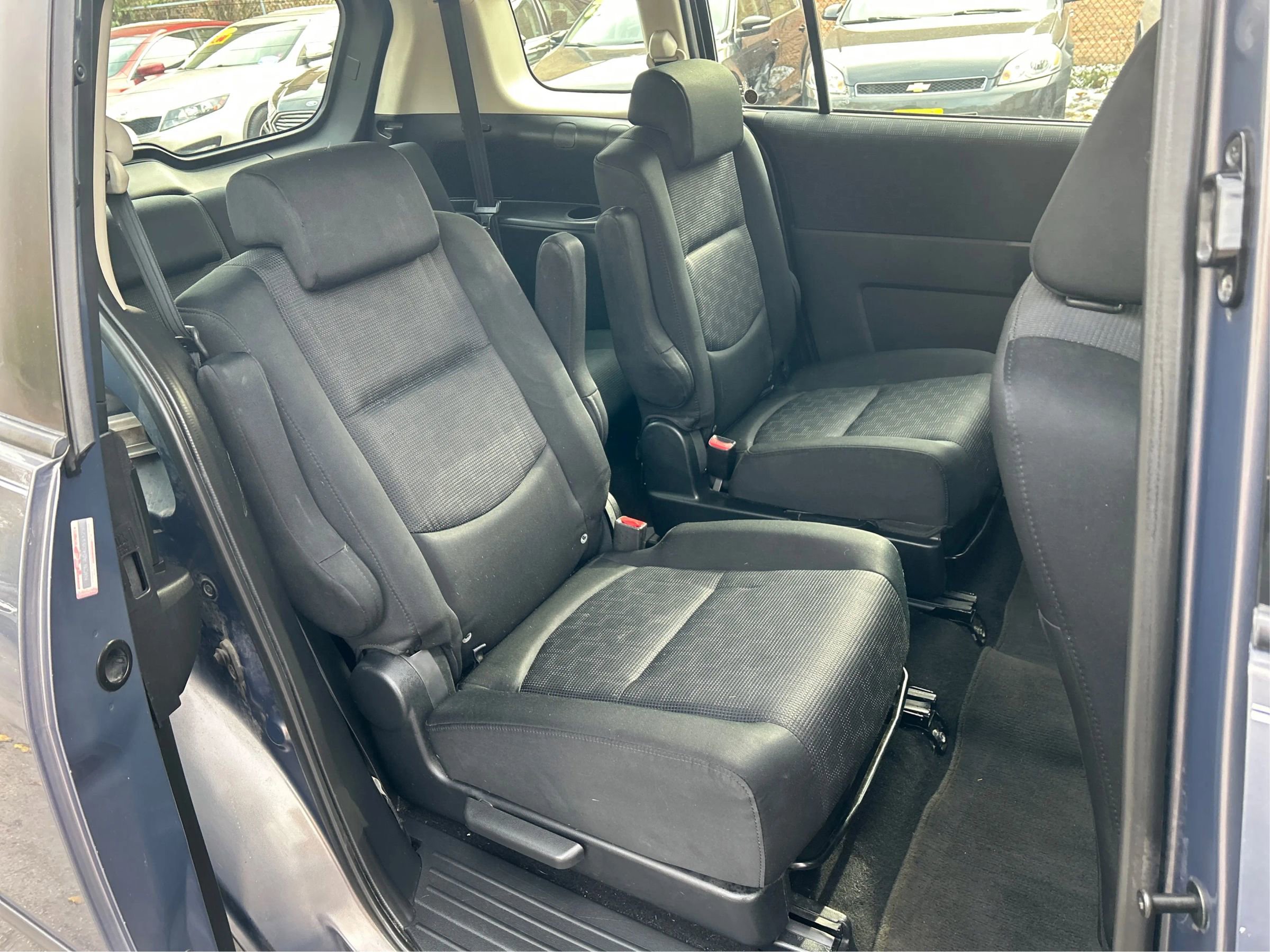 Used 2008 MAZDA MAZDA5 Sport FWD image 23