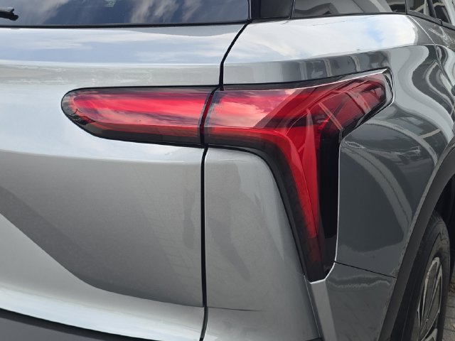 Certified 2025 Chevrolet Blazer EV LT FWD image 9