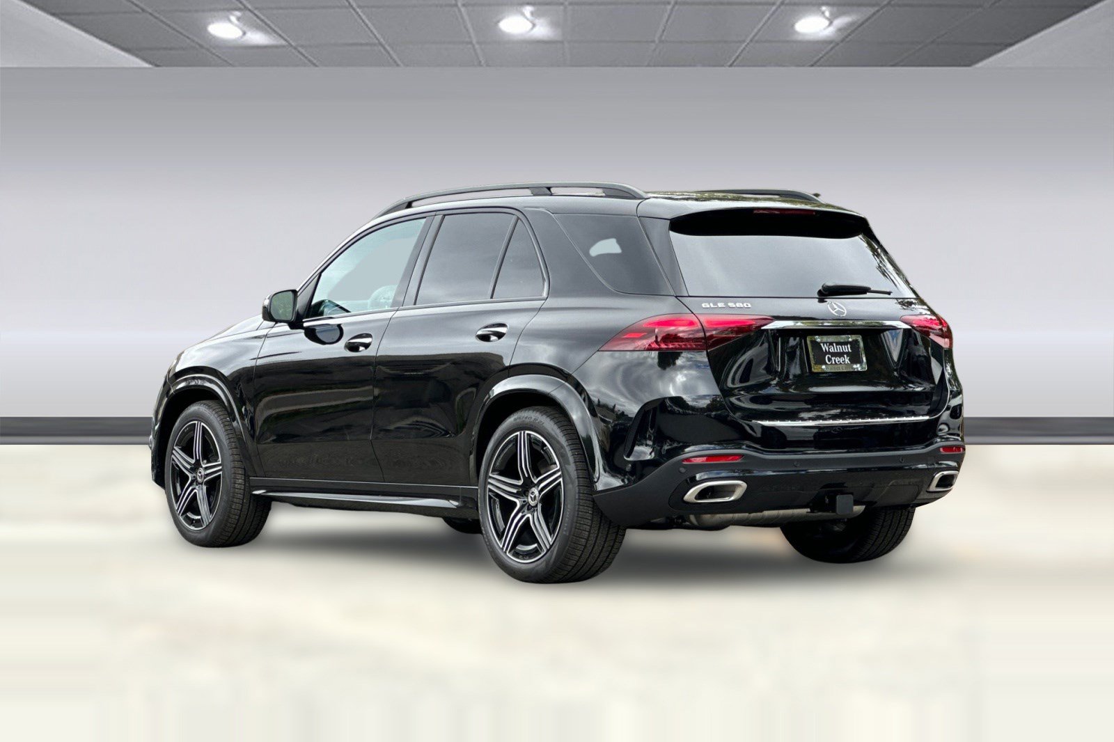 New 2026 Mercedes-Benz GLE 580 4MATIC image 3