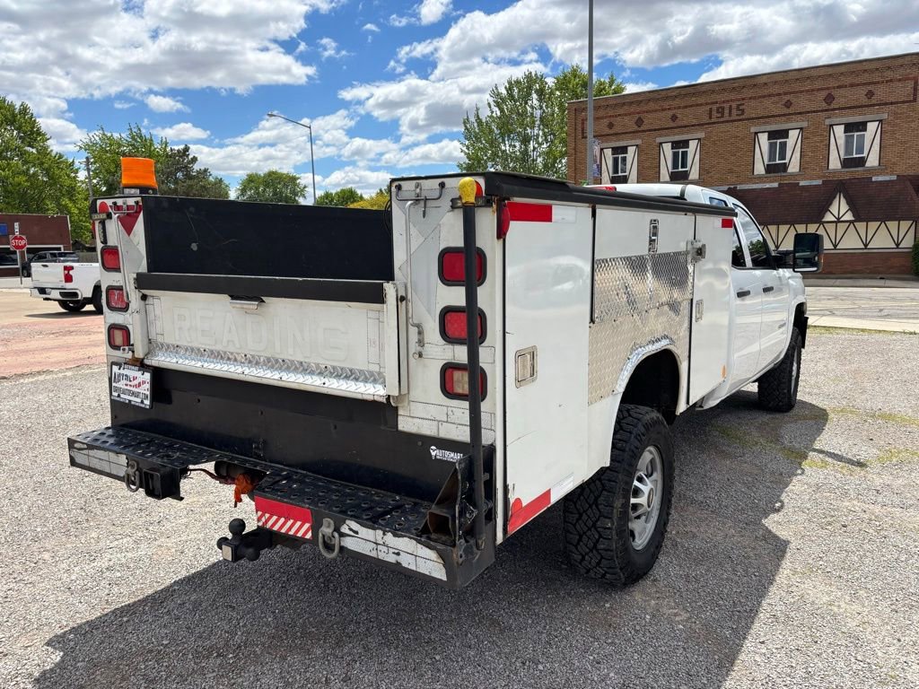 Used 2019 Chevrolet Silverado 2500 W/T w/ WT Convenience Package AWD/4WD image 3