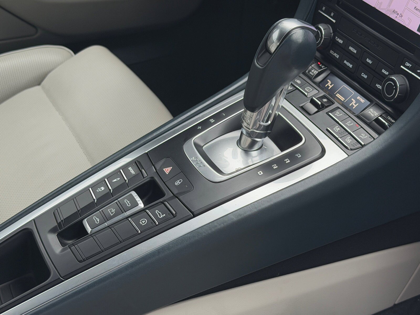 Certified 2019 Porsche 911 Carrera 4S AWD/4WD image 21