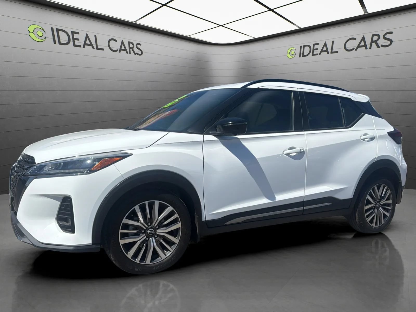 Used 2024 Nissan Kicks SR
